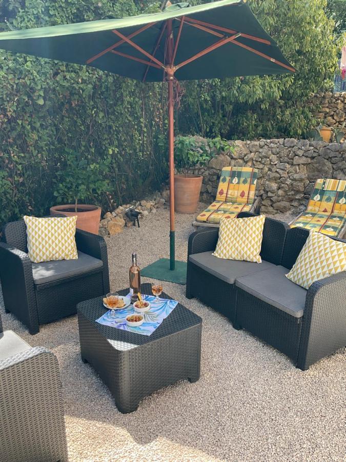 Oustaou Apartman Aubagne Kültér fotó